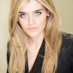 Daphne_Oz-333x500
